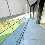 5 Rent Station Apartment *