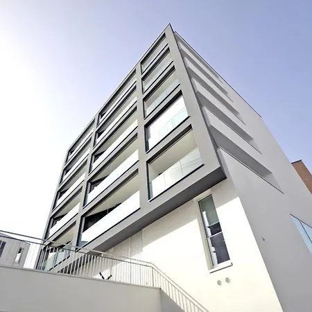 5 Rent Station * Lugano