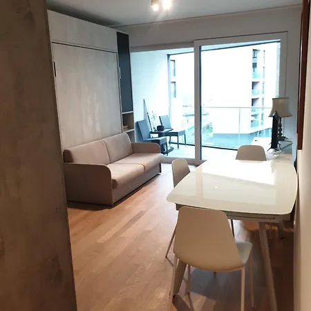Apartment 5 Rent Station