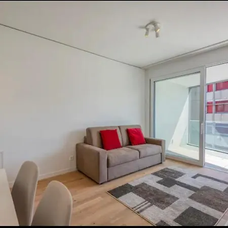 Apartment 5 Rent Station Lugano