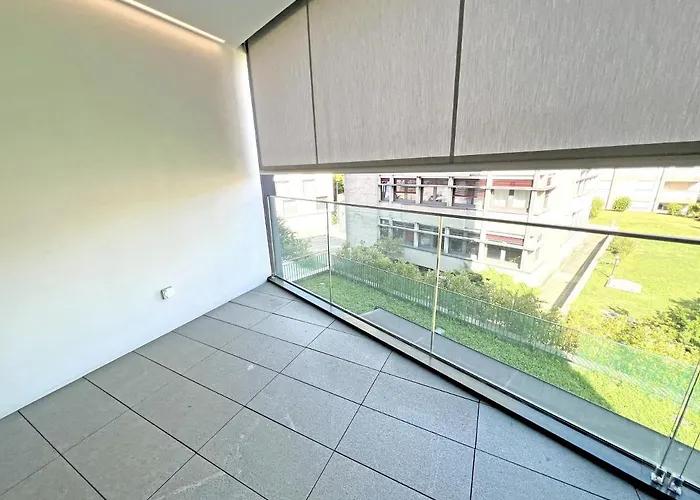 5 Rent Station ルガーノ