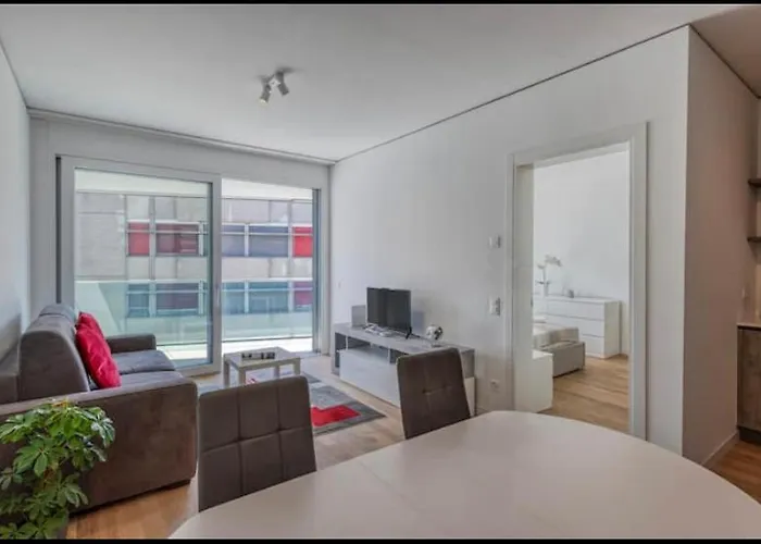 5 Rent Station * ルガーノ