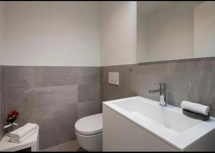 5 Rent Station アパート