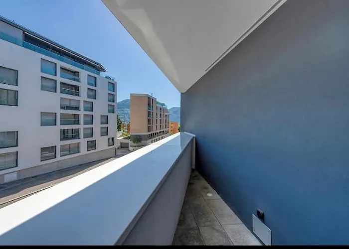 アパート 5 Rent Station