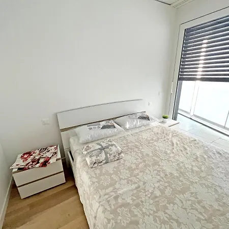 5 Rent Station Apartmán *