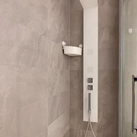 شقة 5 Rent Station لوغانو